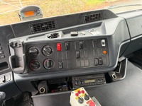 UNIK8334_2773419 vehicle image