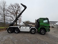 UNIK8334_2773419 vehicle image