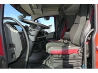 DOLD2821_2855172 vehicle image