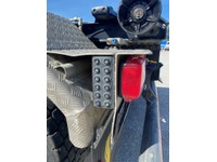 BARR136_2761508 vehicle image