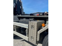 BARR136_2761508 vehicle image