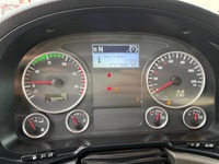 UNIK8334_2937144 vehicle image