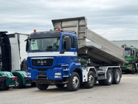 UNIK8334_2937144 vehicle image
