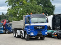 UNIK8334_2937144 vehicle image