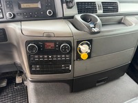 UNIK8334_2937144 vehicle image