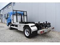 TOC1273_2834263 vehicle image