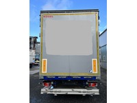 INTG9387_2553857 vehicle image