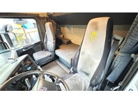 TAMZ4659_2704635 vehicle image
