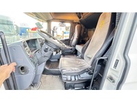 TAMZ4659_2704635 vehicle image