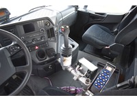 TOC1273_2845423 vehicle image