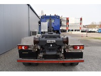 TOC1273_2845423 vehicle image