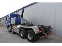 TOC1273_2845423 vehicle image