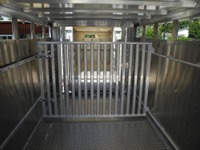 HUTT218_3009102 vehicle image
