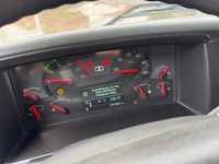 AGRO3463_2716857 vehicle image