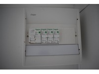 TOC1273_2774149 vehicle image