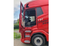 BIRR8757_2725184 vehicle image