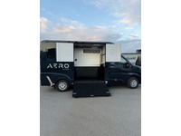 BW-M164_2819911 vehicle image