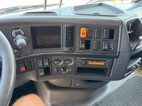 AGRO3463_2660290 vehicle image