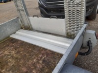 FUER278_2746866 vehicle image