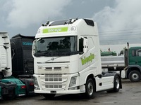 UNIK8334_2912818 vehicle image
