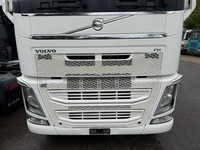 UNIK8334_2912818 vehicle image
