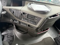 UNIK8334_2912818 vehicle image