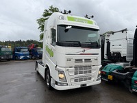UNIK8334_2912818 vehicle image