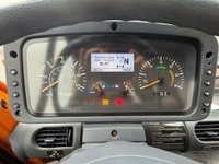 THOM6454_2714084 vehicle image