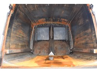 TOC1273_2928451 vehicle image