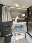 LARA4267_2926250 vehicle image