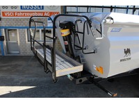 NUES8043_2839818 vehicle image