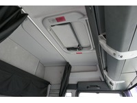 DOLD2821_2735414 vehicle image