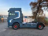 UNIK8334_2759738 vehicle image