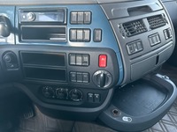 UNIK8334_2759738 vehicle image