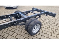 RONN828_2696763 vehicle image