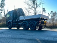 TMR8055_2868617 vehicle image