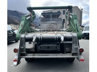 SAUR7607_2765690 vehicle image