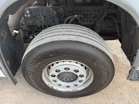 UNIK8334_2782428 vehicle image