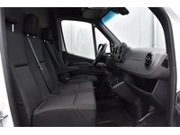 TOC1273_2667800 vehicle image