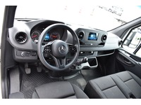 TOC1273_2667800 vehicle image