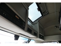 DOLD2821_2829353 vehicle image