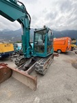 MILI9070_2709989 vehicle image