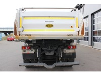 BRUN1615_2846377 vehicle image