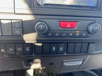 HUSE4764_2686765 vehicle image