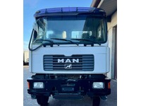 MISU2375_2745048 vehicle image