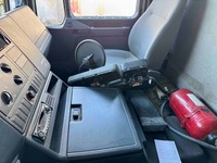 MISU2375_2745048 vehicle image