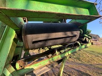 MERC9702_2868138 vehicle image