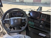 NFZA11_2922685 vehicle image