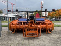 ZUEK9716_2736916 vehicle image