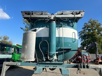 UNIK8334_2726107 vehicle image